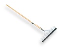 Vertikutierrechen Jimmy Tools verzinkt 11/21 Zinken 36 cm, mit IKAPE Stiel 150 x 2,8 cm. FSC 100%