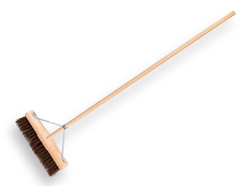 [1490388] Road construction broom SOLIDE 45 cm bahia, round cap, with ATLAS handle 160 x 2.8 cm and wide broom handle bracket