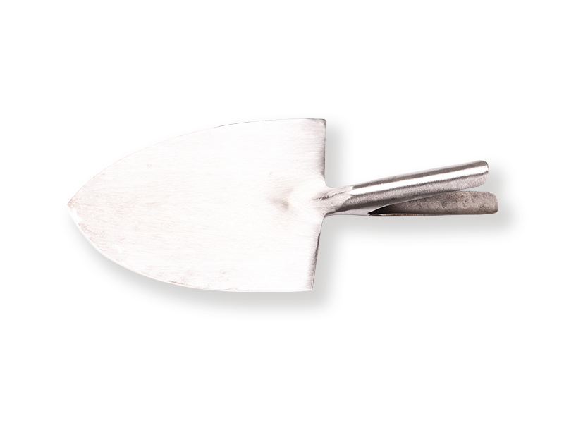 Gesmede boskoopse spade, 2 boorgaatjes